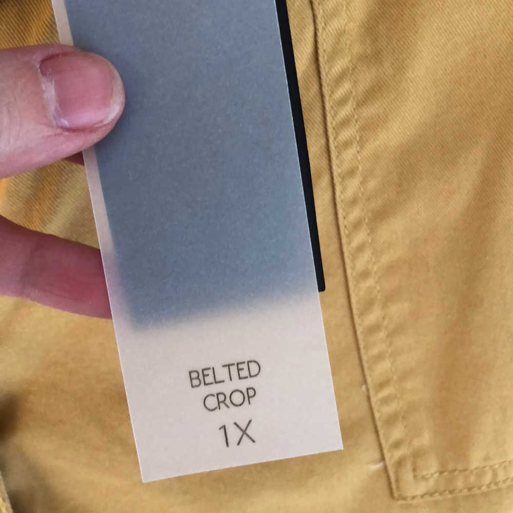 Mustard-colored paper bag waist crop pants - Picture 7 of 8